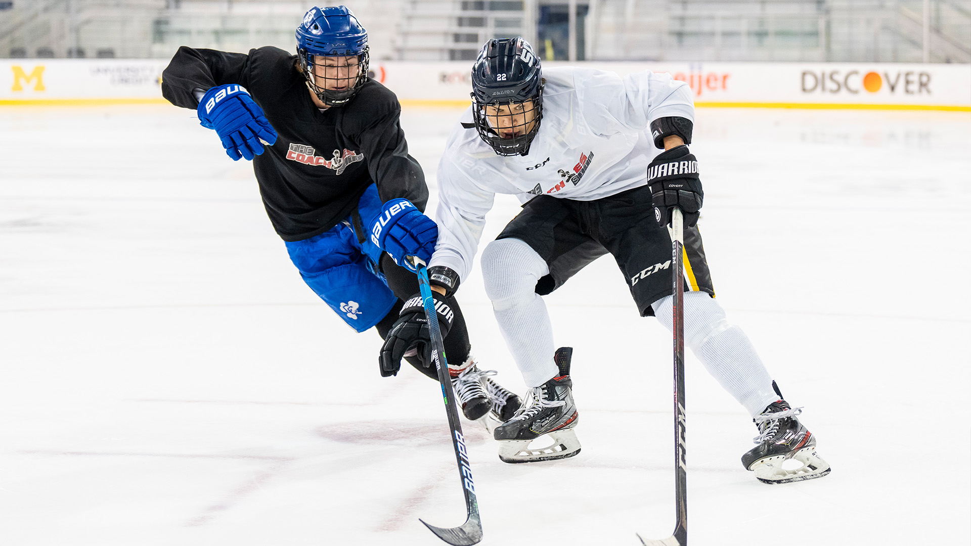 The Coaches Site - Players on the Ice